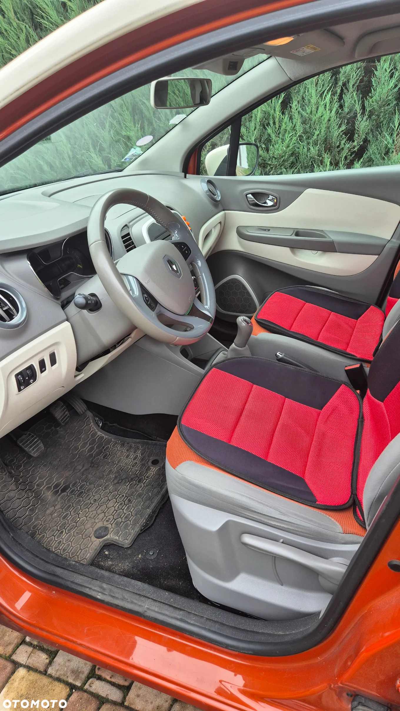 Renault Captur (ENERGY) TCe 90 LIFE - 12