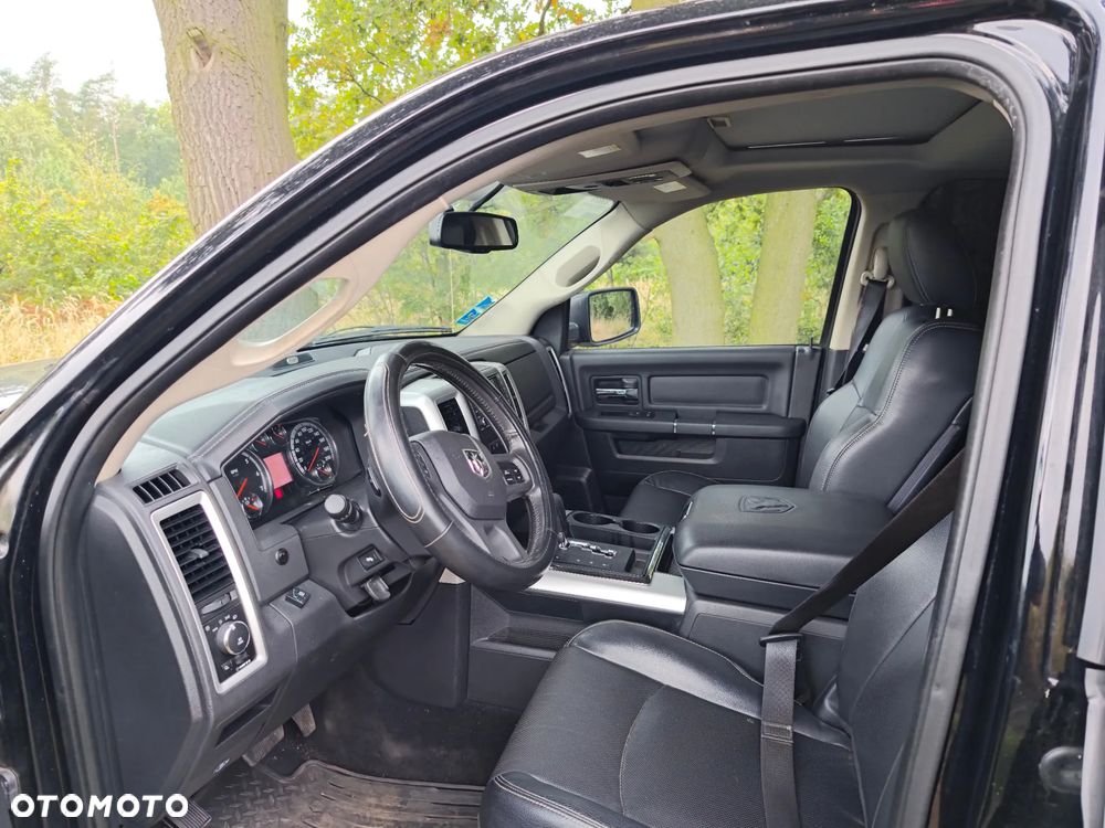 Dodge RAM 1500 5.7 4x4 - 10