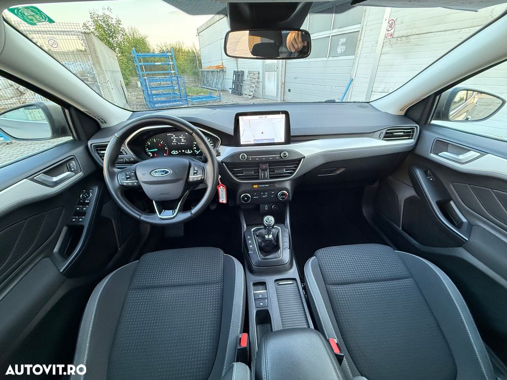 Ford Focus 1.5 TDCi DPF Start-Stopp-System Business - 5