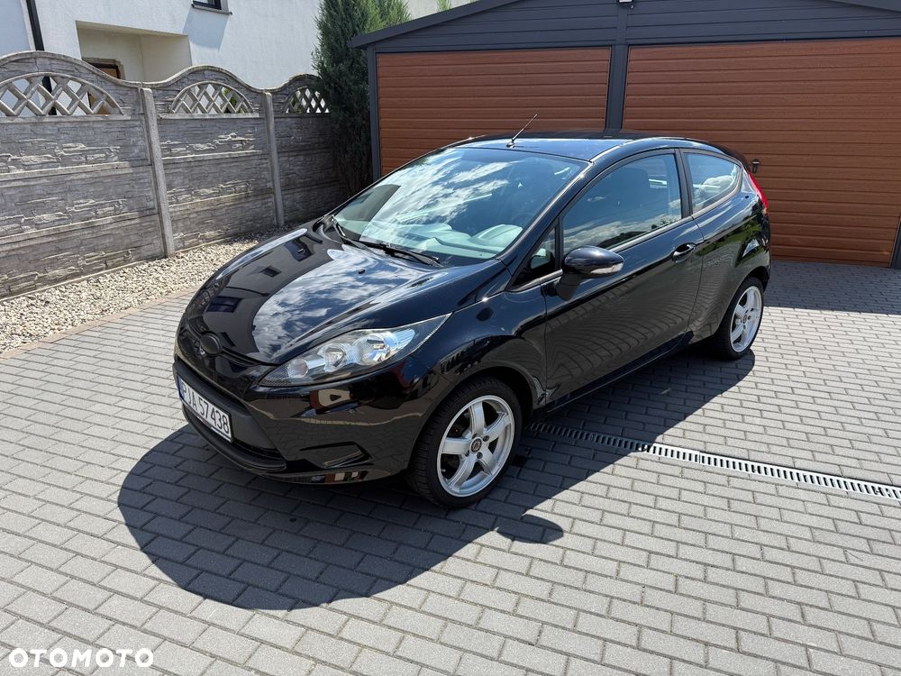 Ford Fiesta - 2