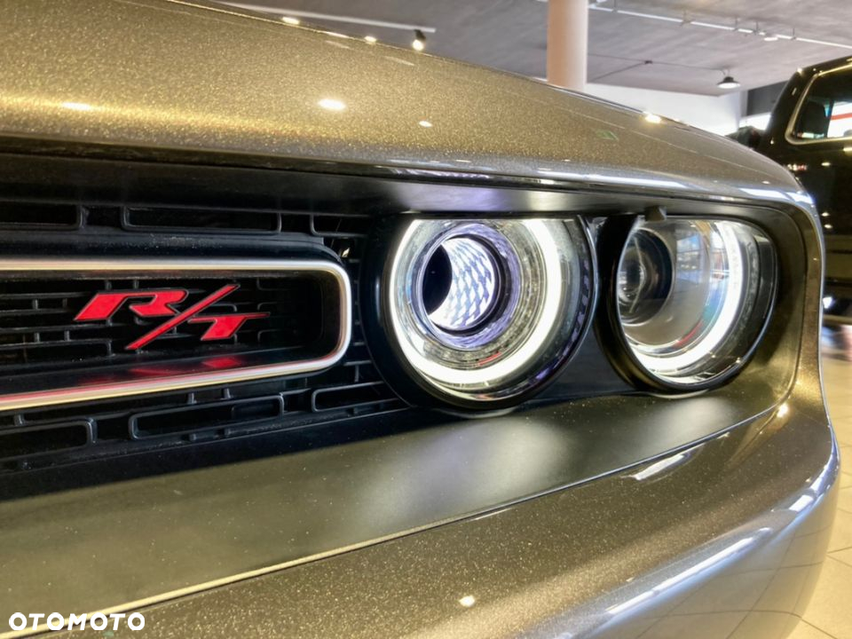 Dodge Challenger 5.7 R/T - 9