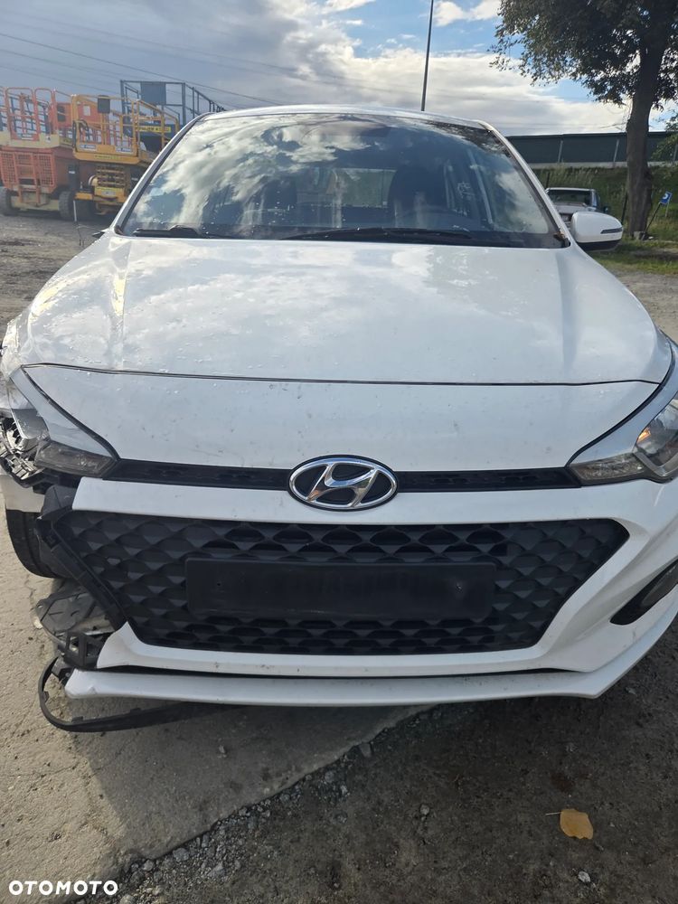 Hyundai i20 - 5