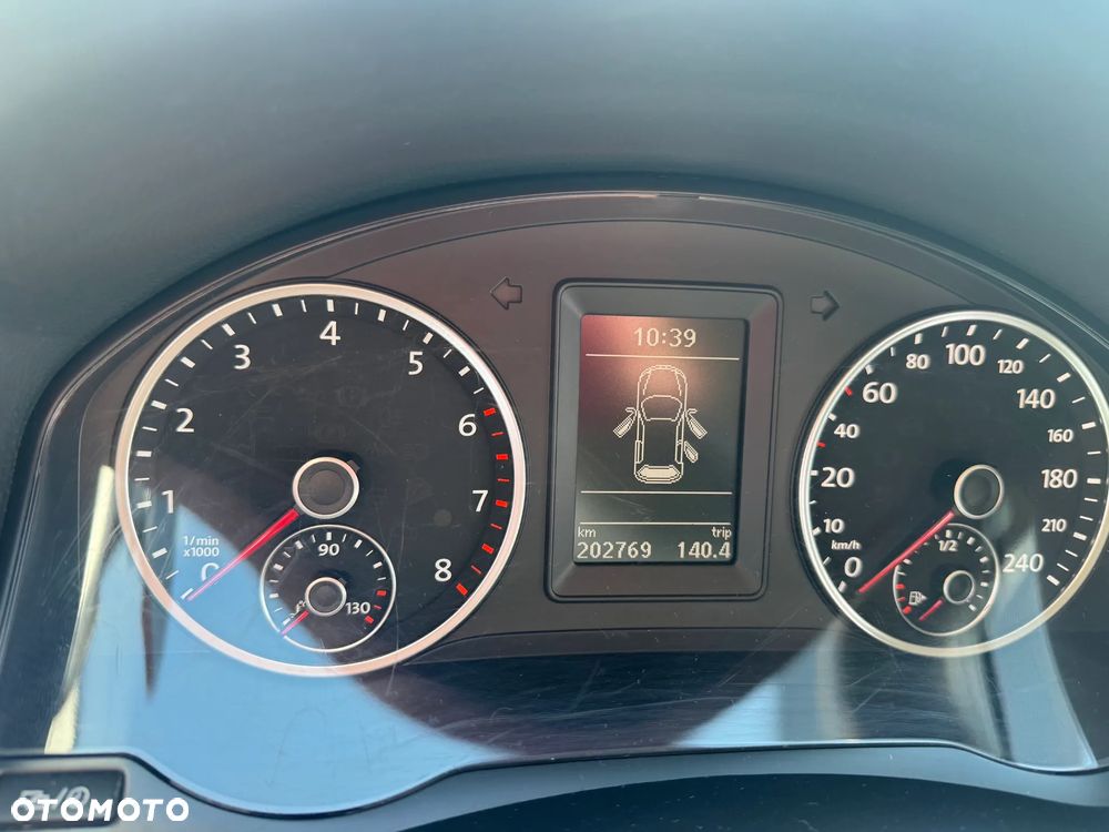 Volkswagen Tiguan 1.4 TSI Perfectline - 11