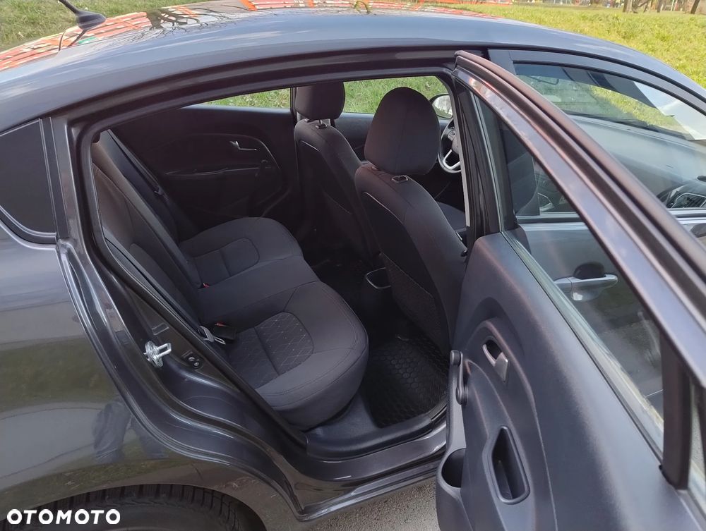 Kia Rio 1.2 Sensation - 13