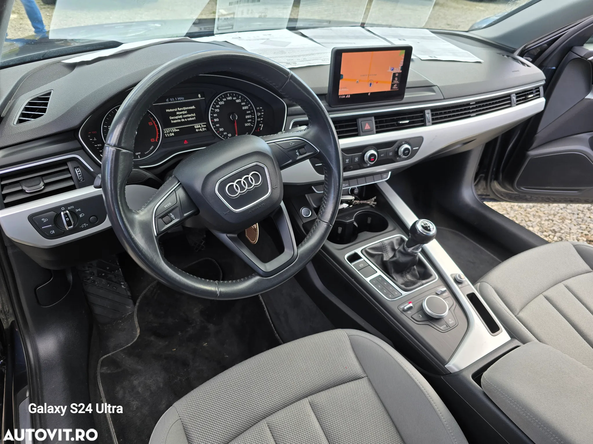 Audi A4 Avant 2.0 TDI ultra Design - 24