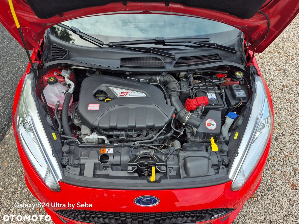 Ford Fiesta 1.6 EcoBoost mit Leder-Sport-Paket ST - 24