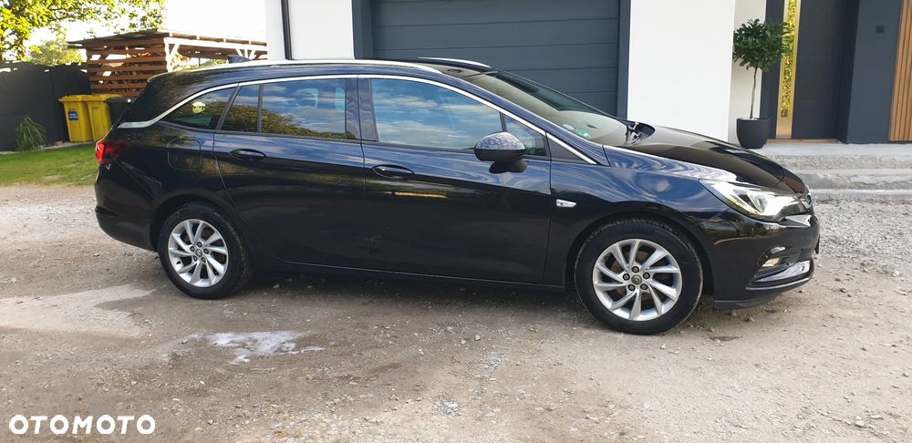 Opel Astra - 4
