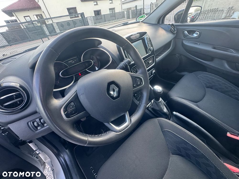 Renault Clio 0.9 TCe Limited - 25