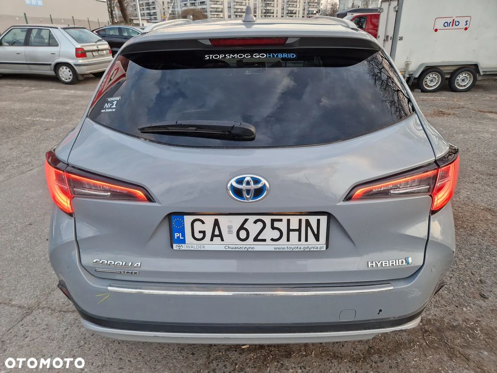 Toyota Corolla - 5