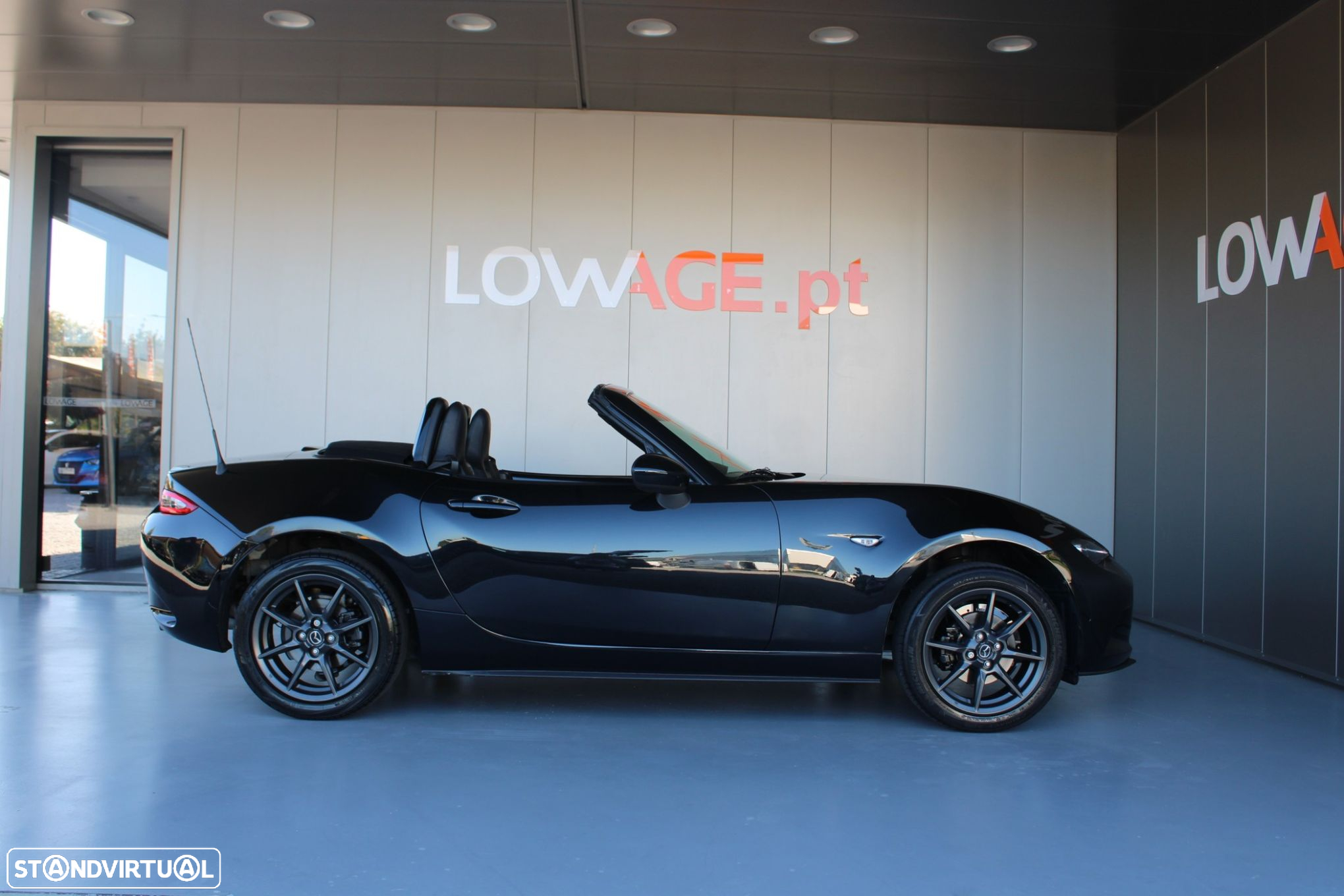 Mazda MX-5 SKYACTIV-G 131 SAKURA - 21