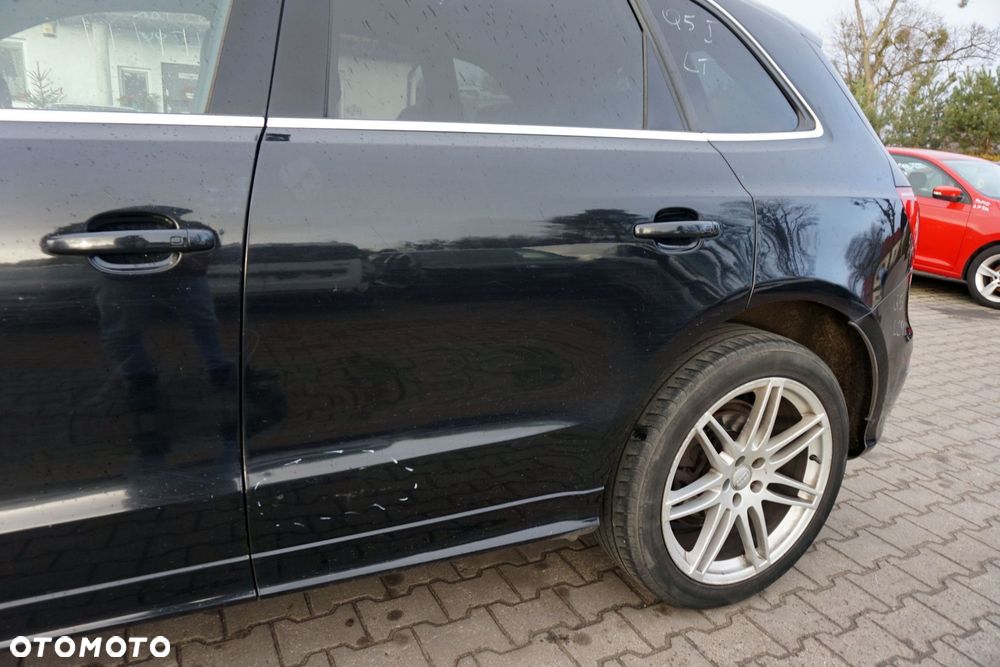 DRZWI TYLNE LEWE Q5 I 8R LZ9Y  CZARNY AUDI 2008-2012 - 2