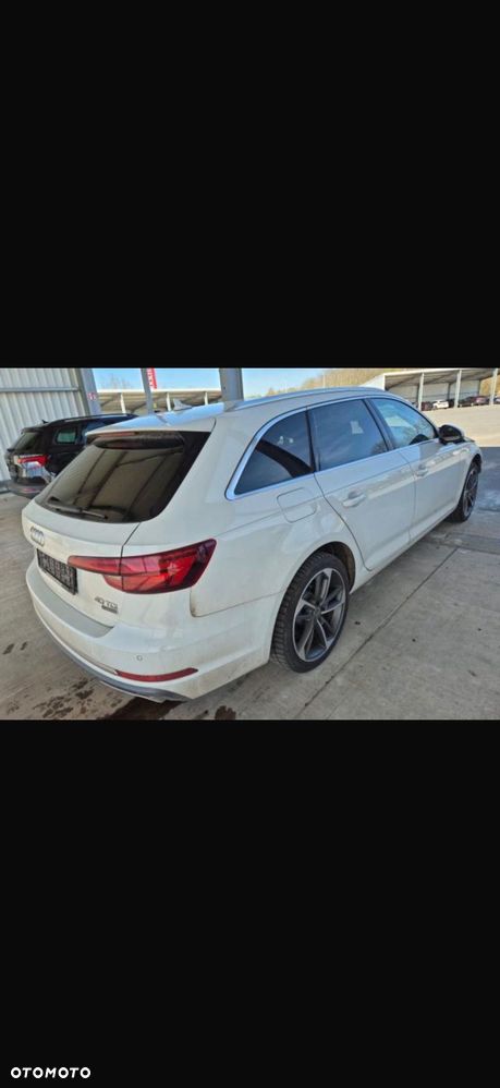 Audi A4 Avant 40 TDI quattro S tronic S line - 2
