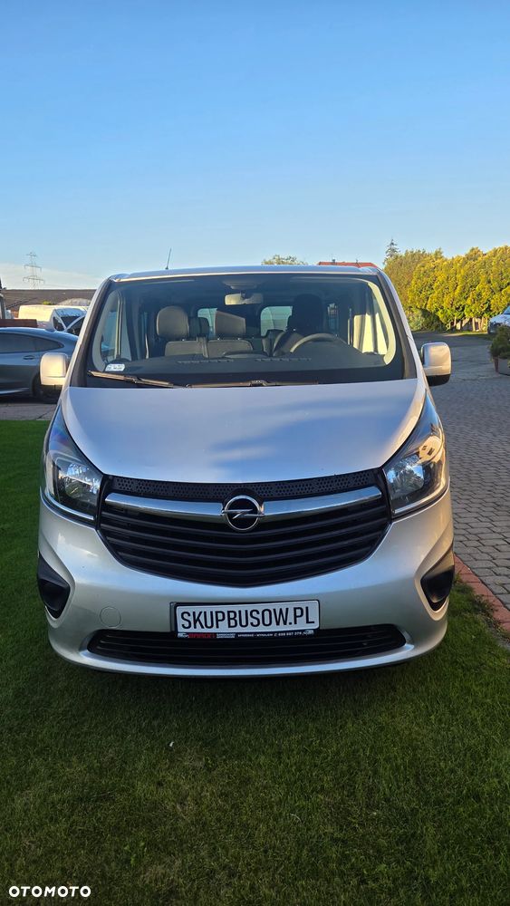 Opel Vivaro - 2