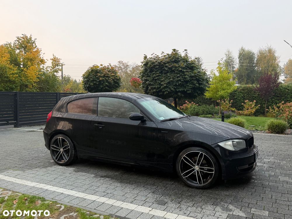 BMW Seria 1 118i - 3