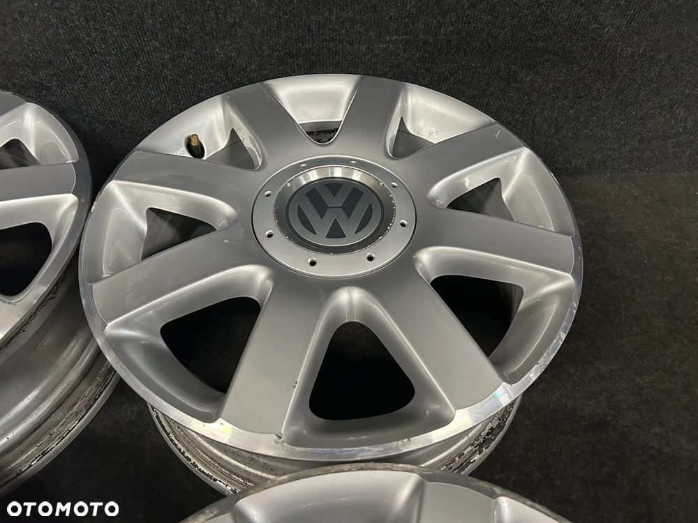 Alufelgi VW Golf 6, 5, Sportsvan, Touran, Caddy 16 cali 5x112 4szt. - 17