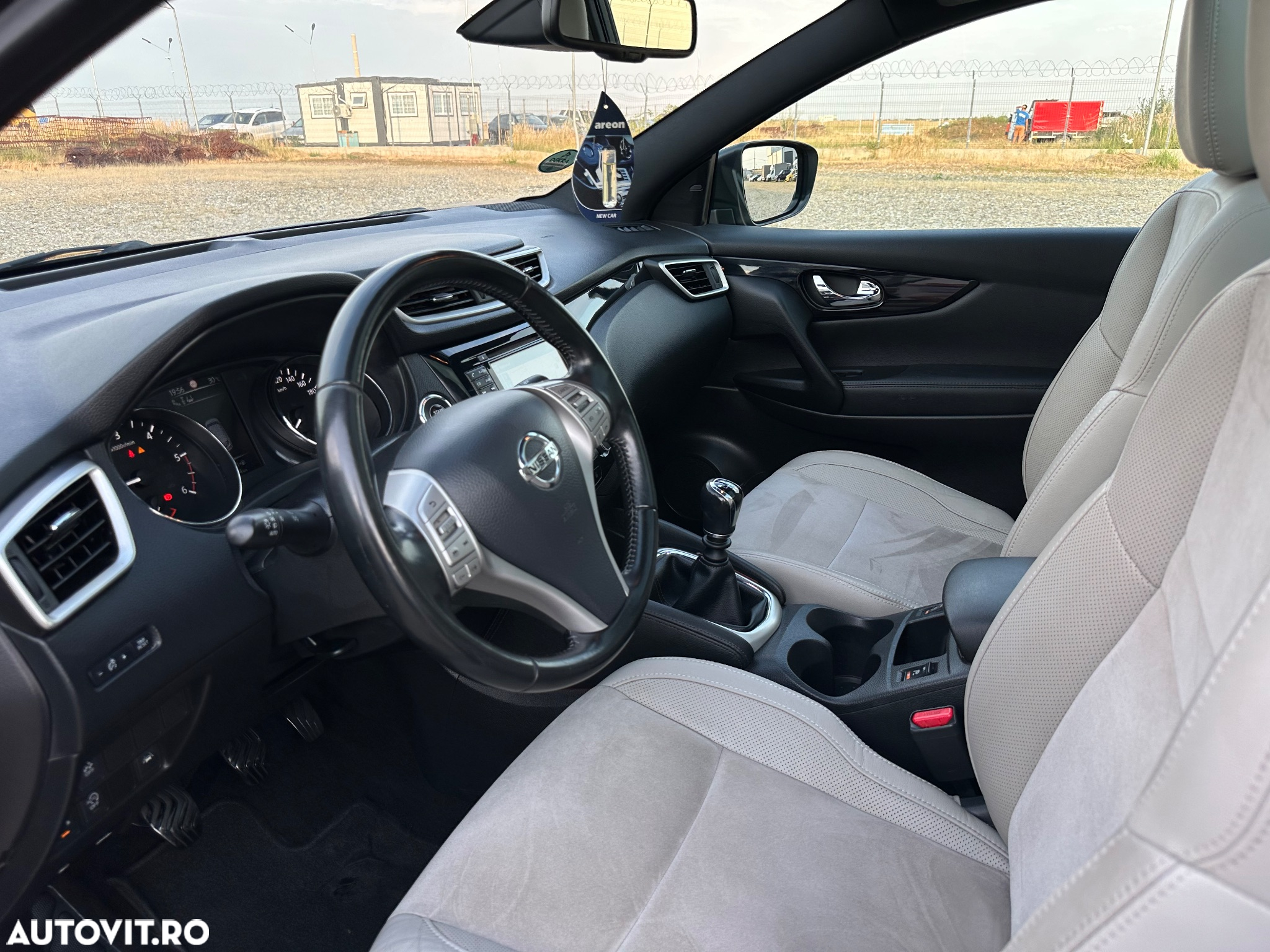 Nissan Qashqai 1.5 DCI TEKNA+ - 18