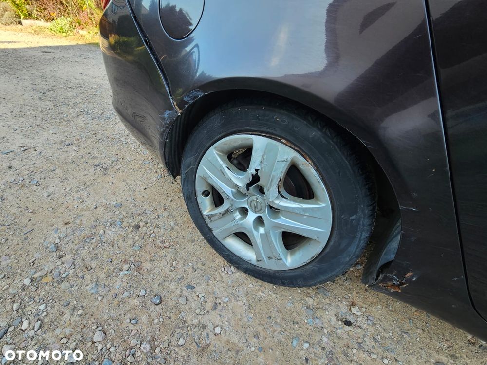 Opel Insignia - 9