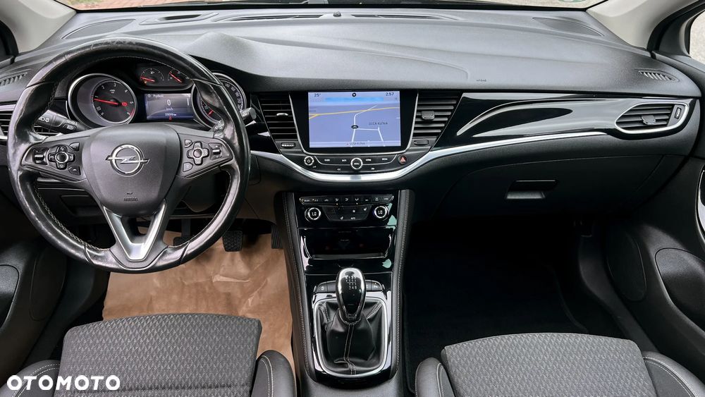 Opel Astra 1.6 CDTI Cosmo - 20