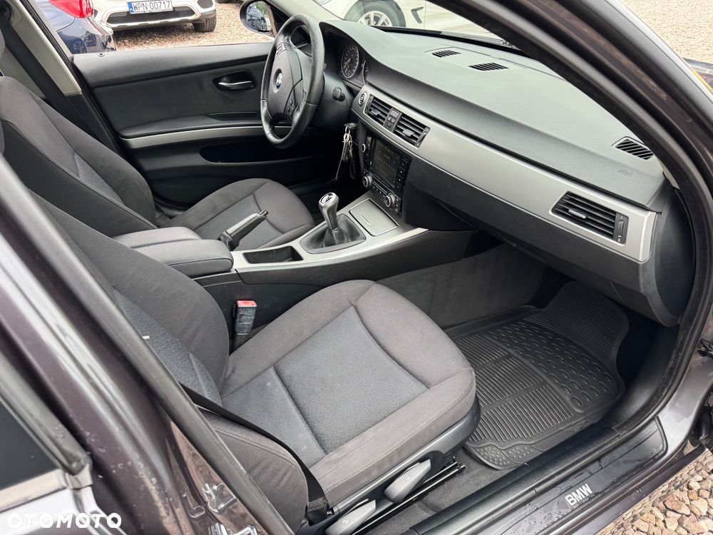 BMW Seria 3 - 9