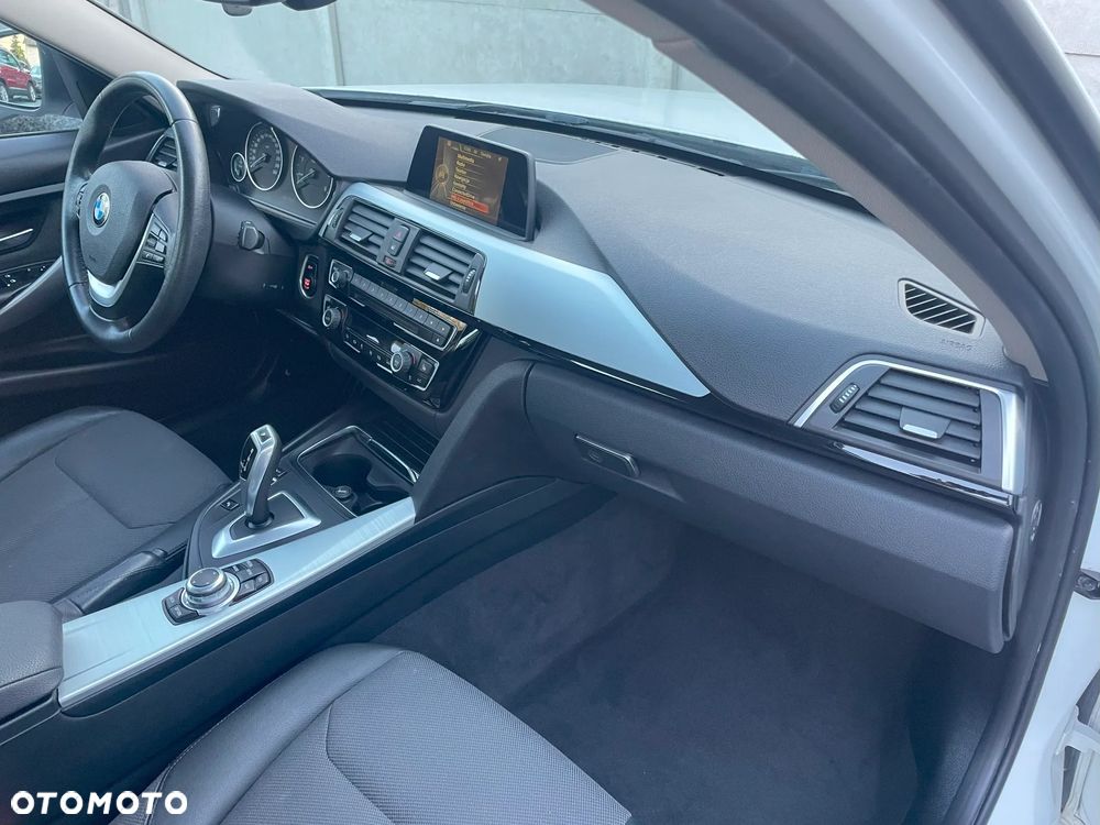 BMW Seria 3 - 28