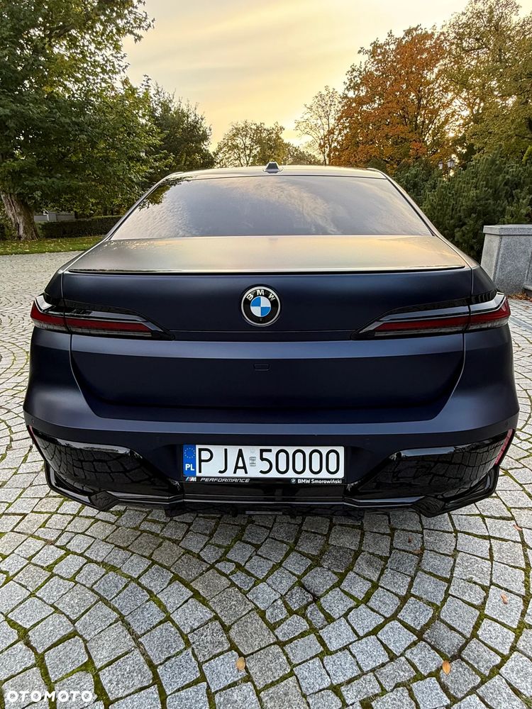 BMW Seria 7 - 19