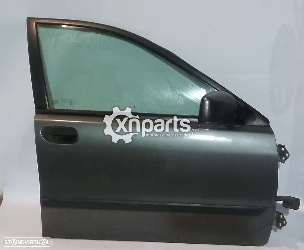 Porta Frente Dto VOLVO V40 Carrinha 1999 - 2000 Usado - 1