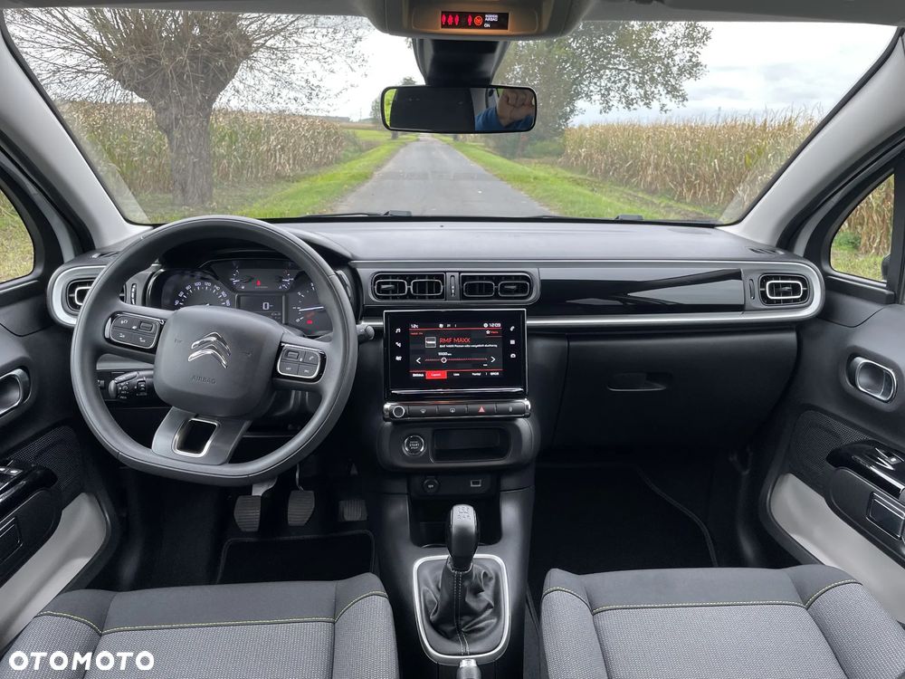 Citroën C3 Pure Tech 82 SHINE - 27