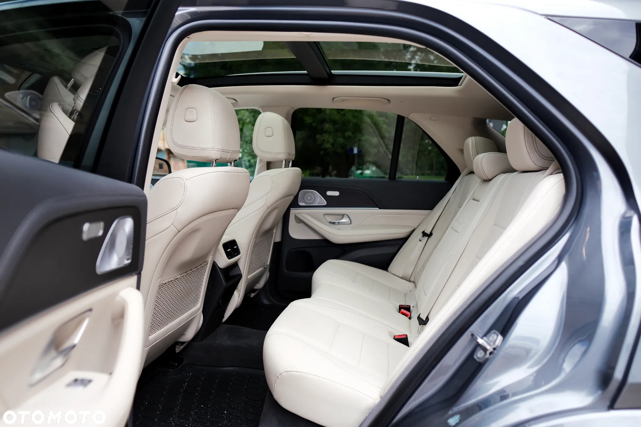 Mercedes-Benz GLE 450 4Matic 9G-TRONIC AMG Line - 22