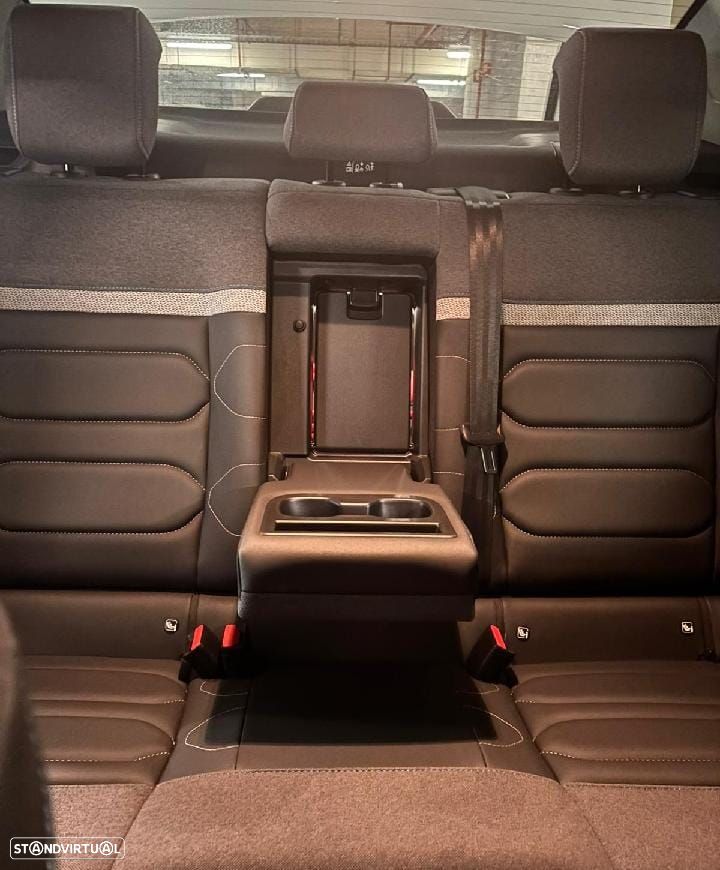 Citroën e-C4 X - 10