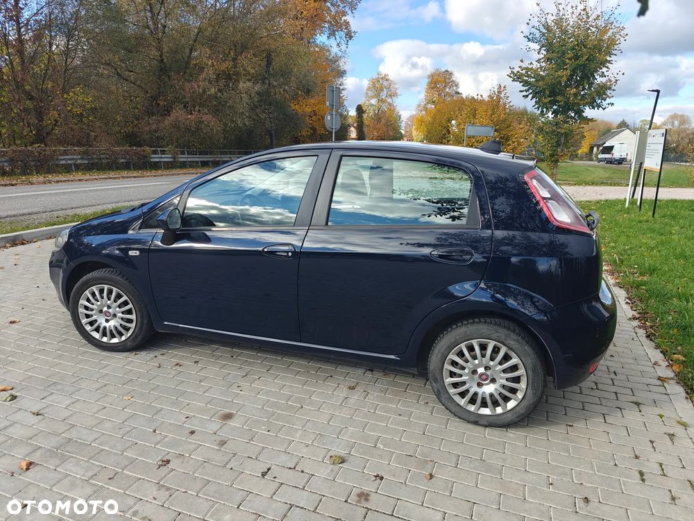Fiat Punto 2012 - 18