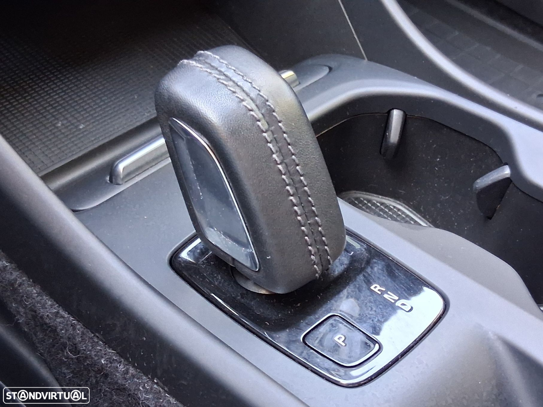 Volvo XC 40 1.5 T5 PHEV Momentum Plus - 49