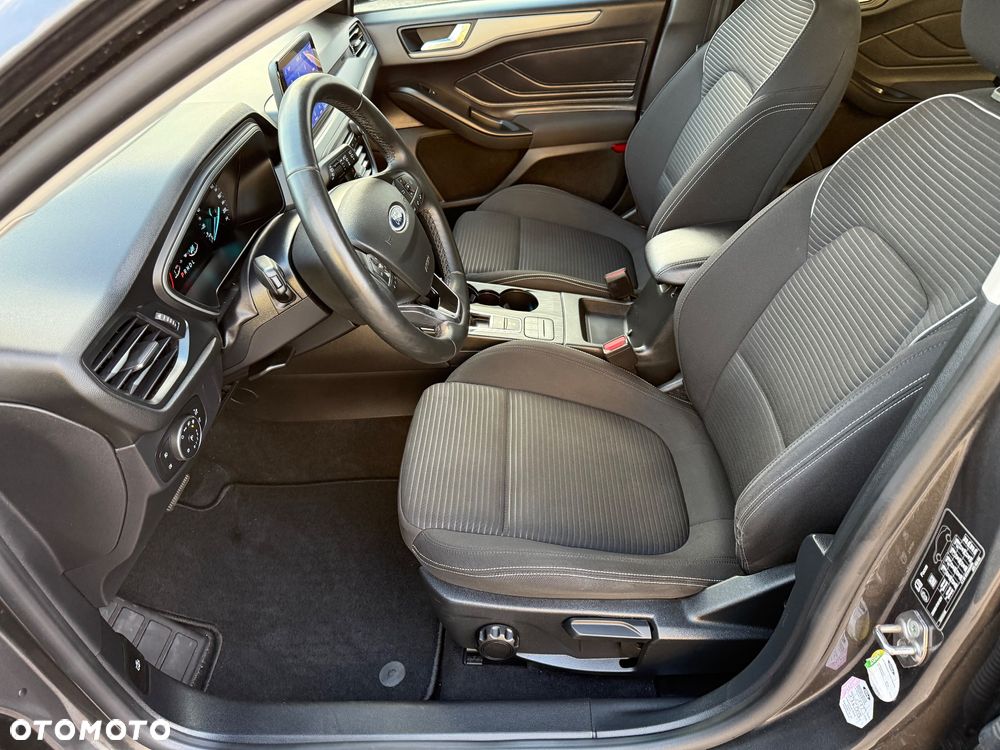 Ford Focus 1.5 EcoBlue Start-Stopp-System TITANIUM - 8