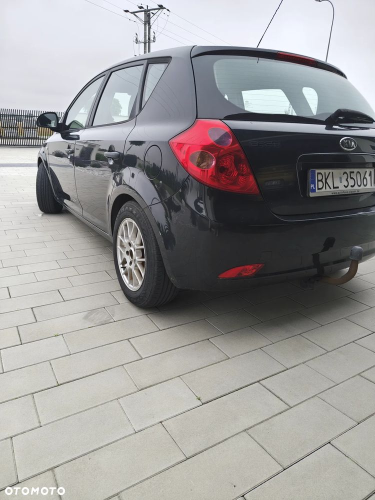Kia Ceed 1.4 Comfort - 3