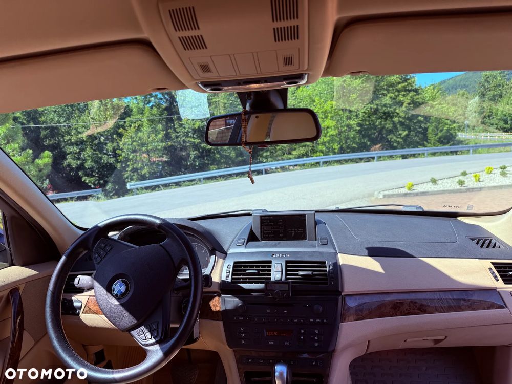 BMW X3 xDrive20d - 13