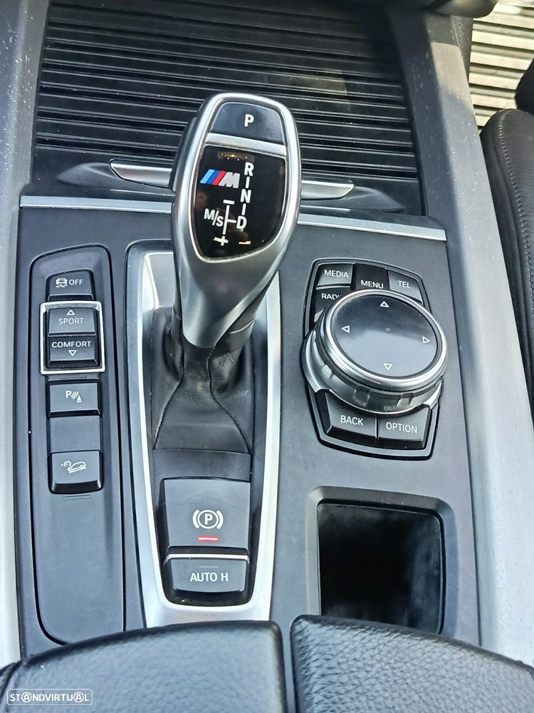 BMW X5 M50d Sport-Aut. — fotografia 5