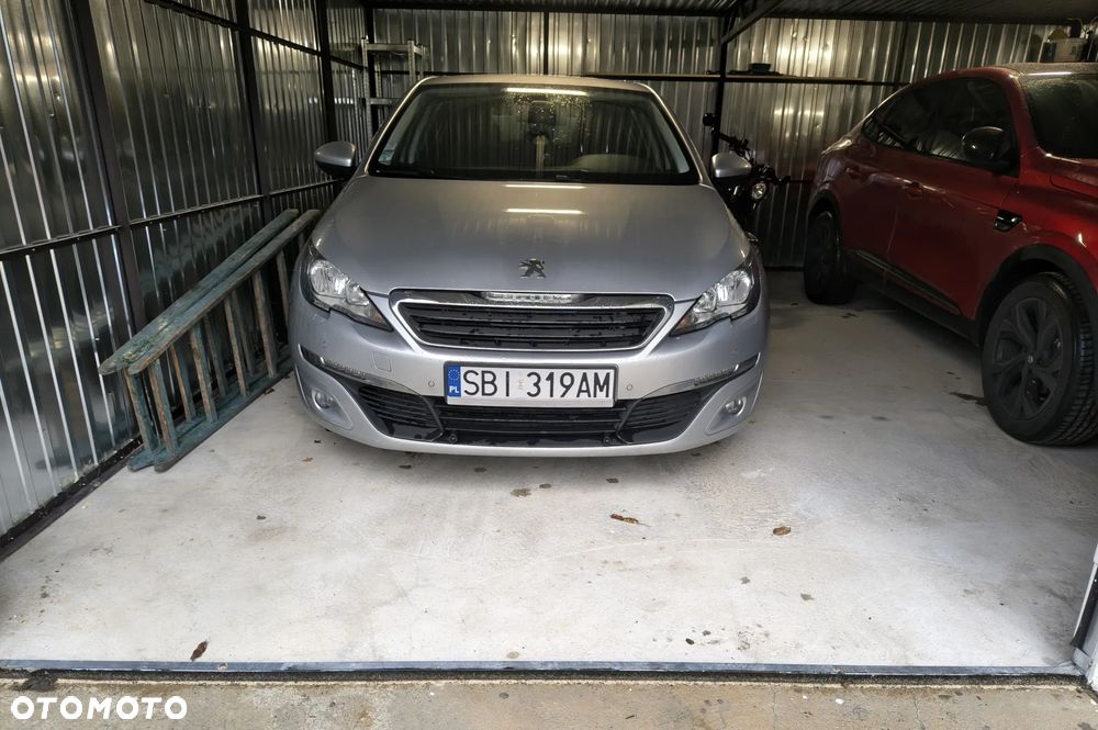 Peugeot 308 BlueHDi FAP 150 Stop&Start Allure - 4