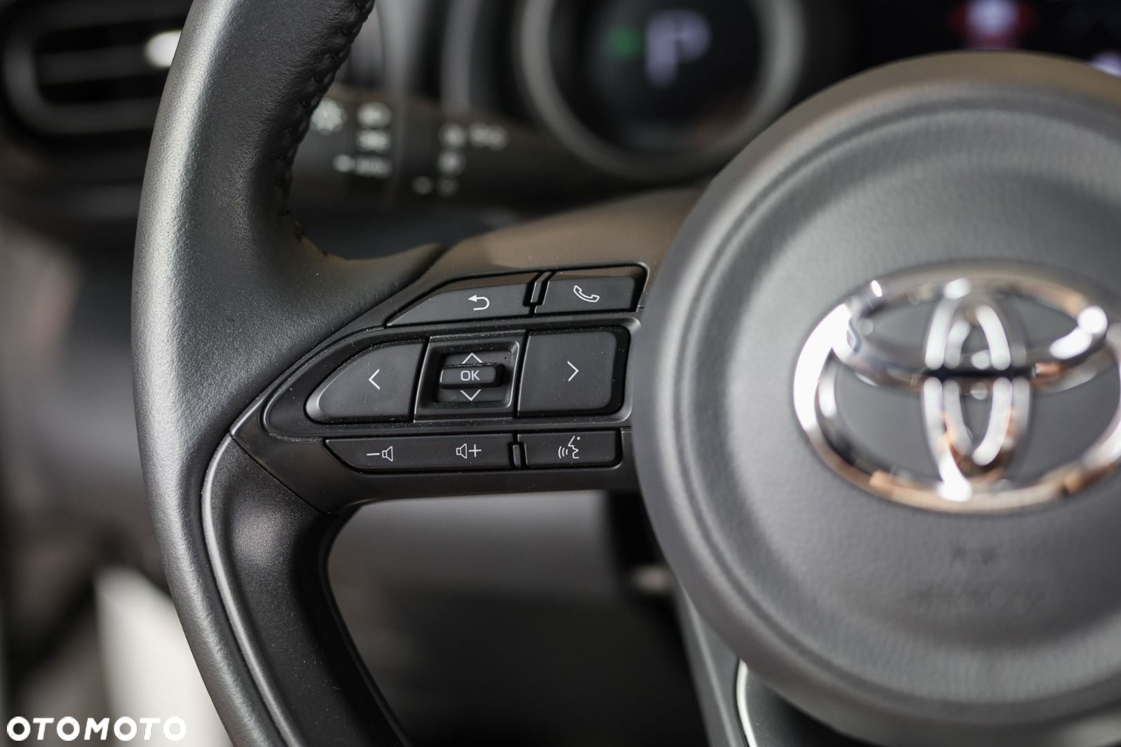 Toyota Yaris Cross - 18