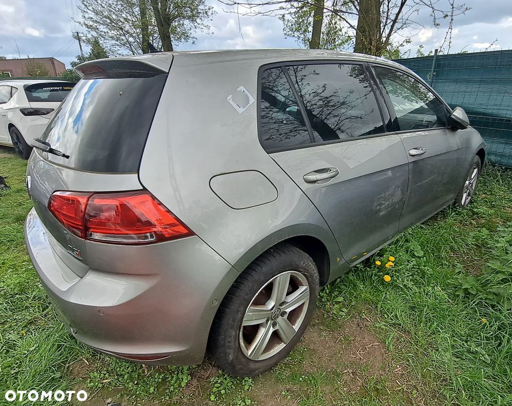 Volkswagen Golf 1.4 TSI MATCH - 3