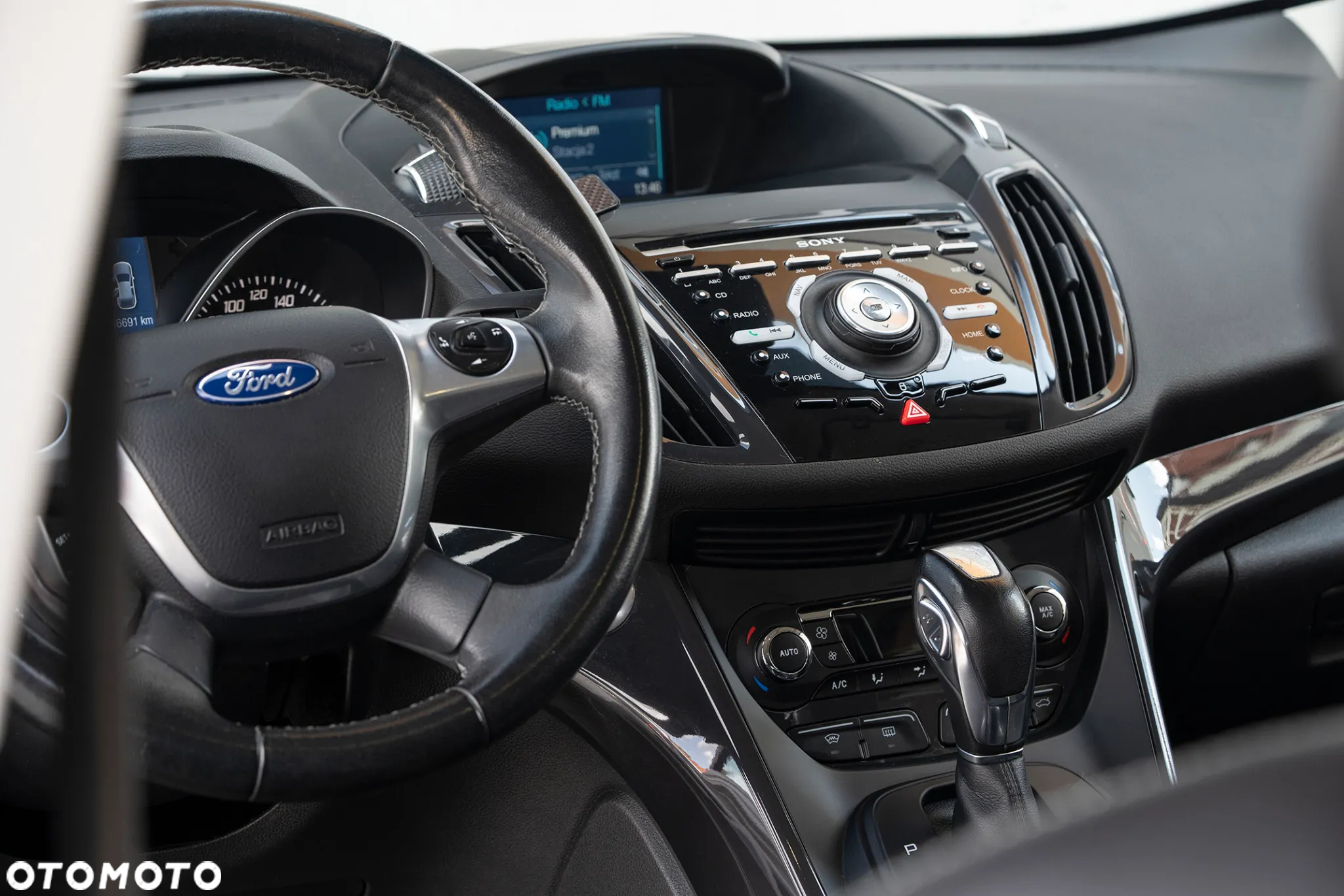 Ford Kuga 2.0 TDCi 4WD Titanium Plus - 8