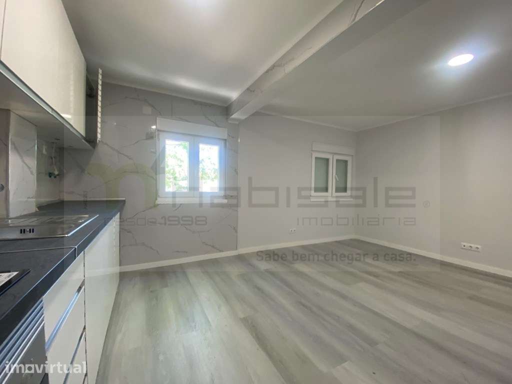 Apartamento T3 Laranjeiro - Grande imagem: 2/19