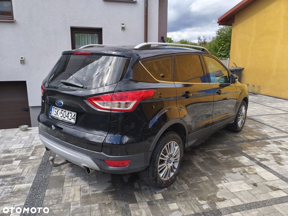 Ford Kuga 2.0 TDCi 4WD Titanium - 4