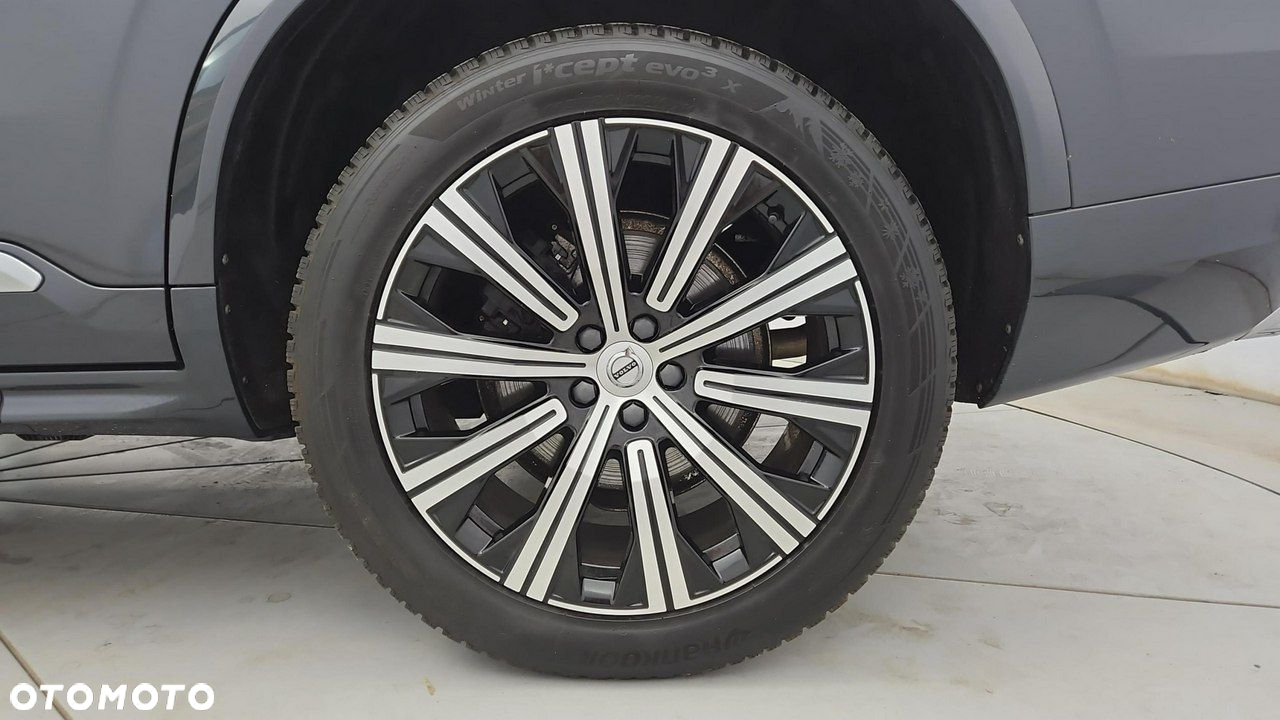 Volvo XC 90 - 27