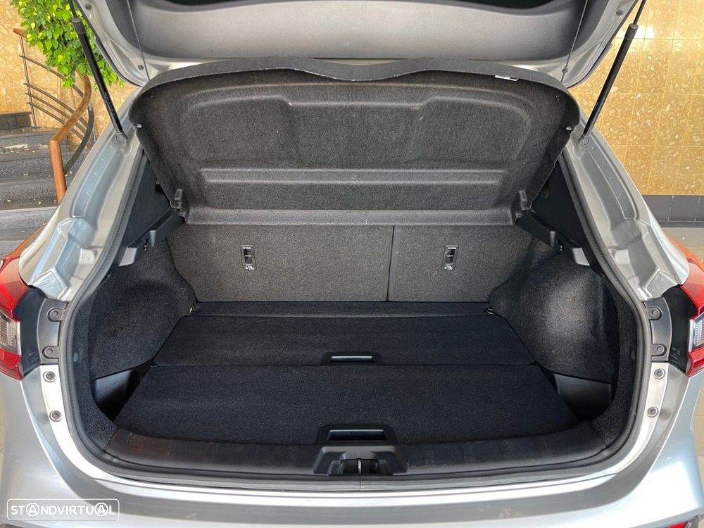 Nissan Qashqai 1.5 dCi N-Connecta - 10