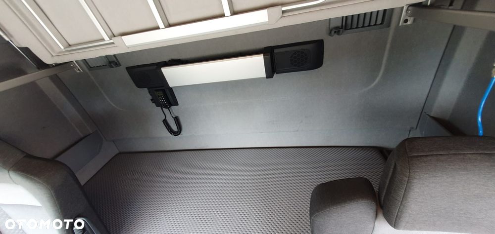 Renault Renault Trucks T HIGH T4X2 13L E6 - 14