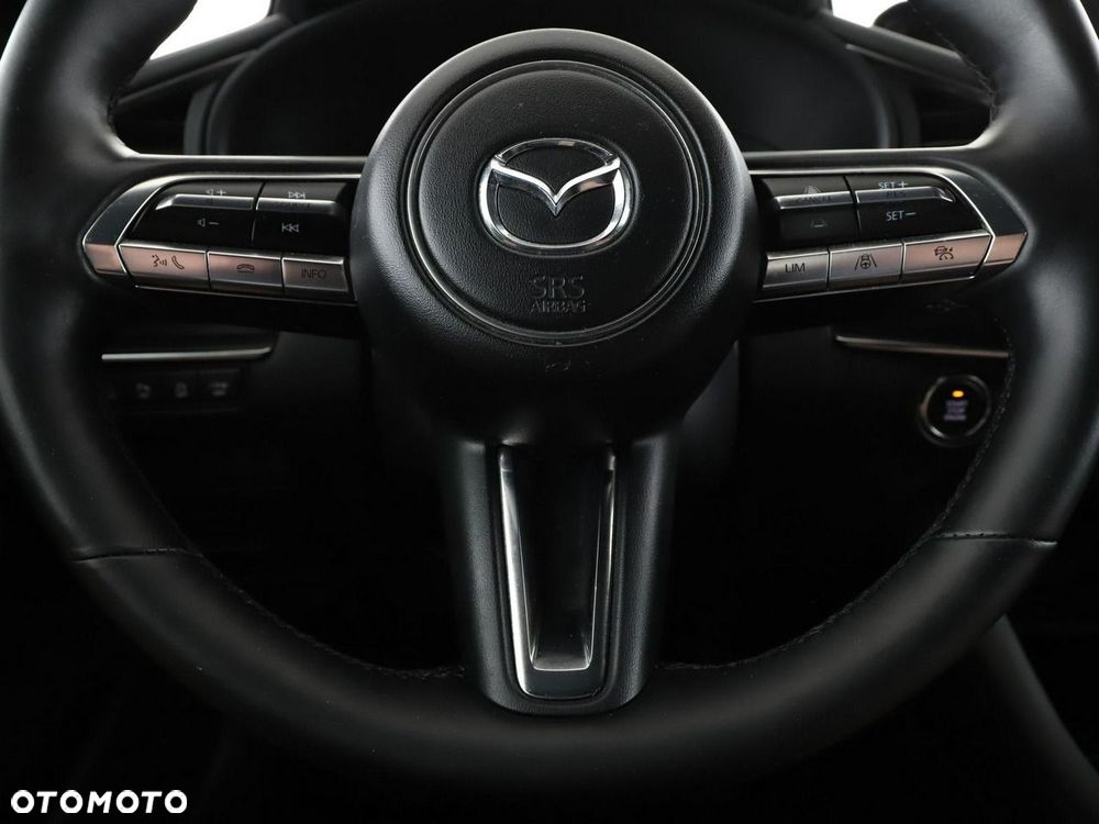 Mazda 3 SKYACTIV-G 2.0 M-Hybrid - 22