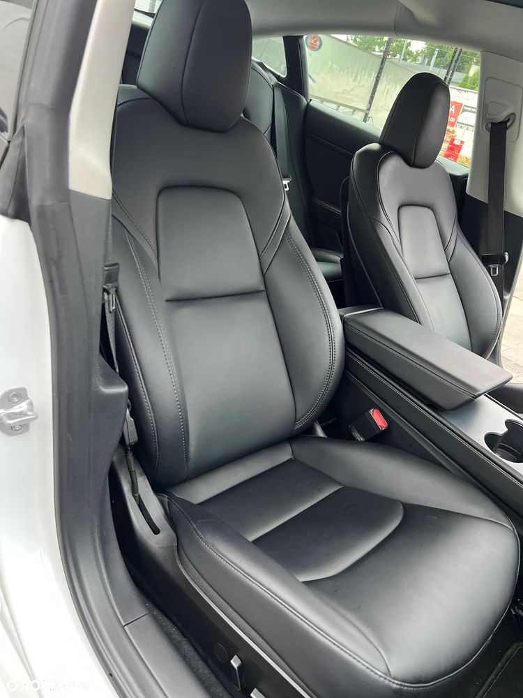 Tesla Model 3 Standard Reichweite Plus Hinterradantrieb - 16
