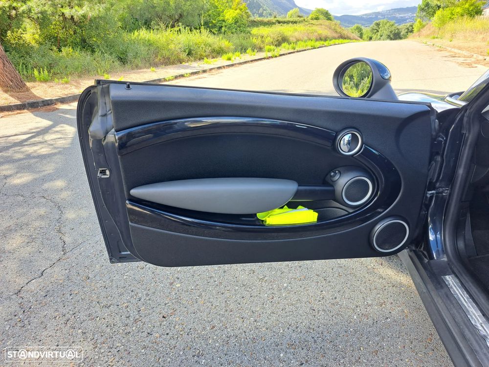 MINI 3 Portas One 1.4 - 14
