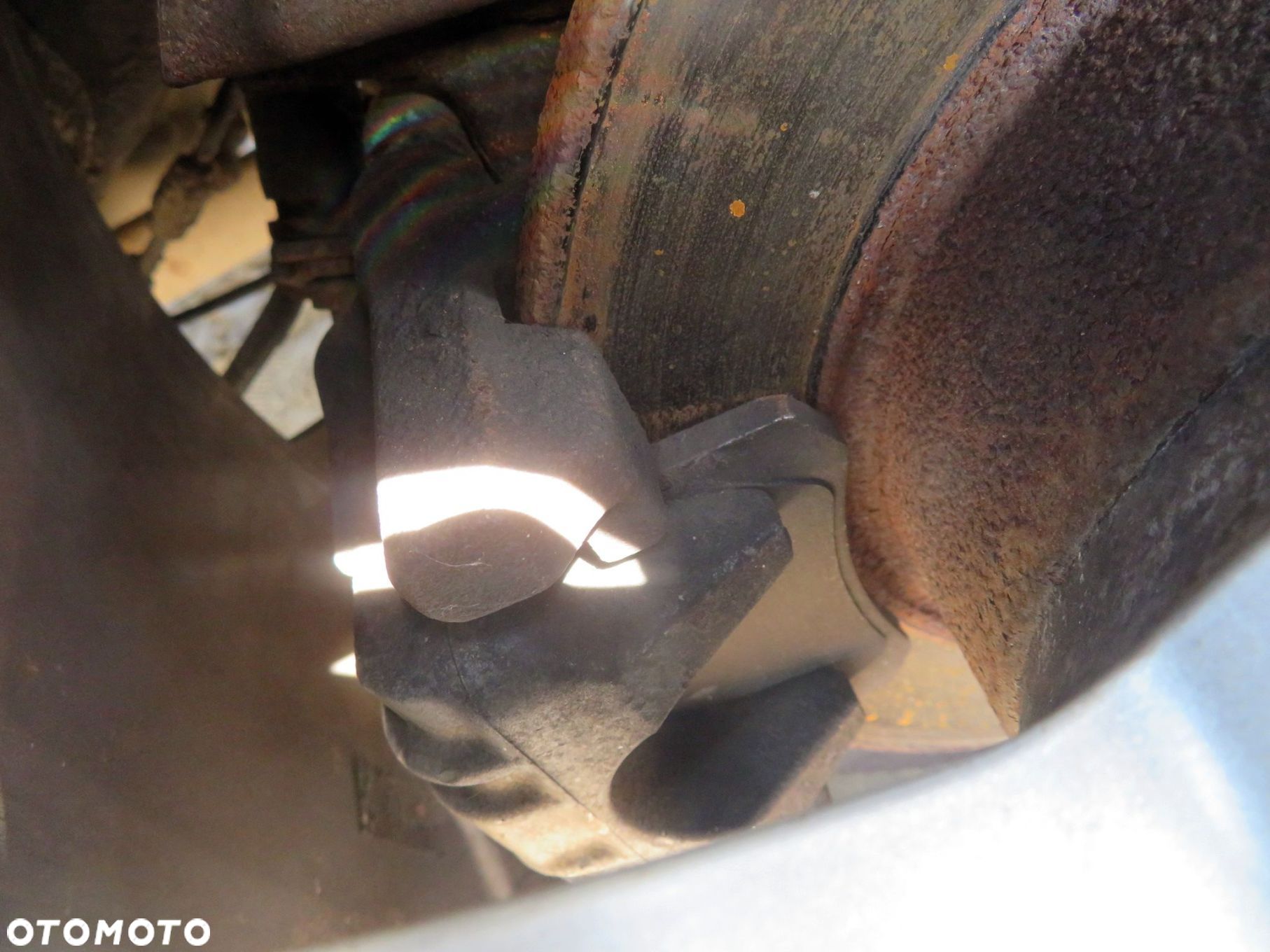 ZACISK HAMULCOWY LEWY TYŁ A3 8P 3D HB 1.9 TDI  AUDI 2003-2008 - 1
