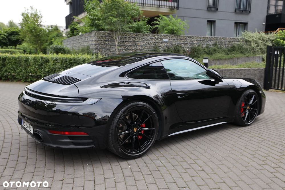 Porsche 911 Carrera S - 29