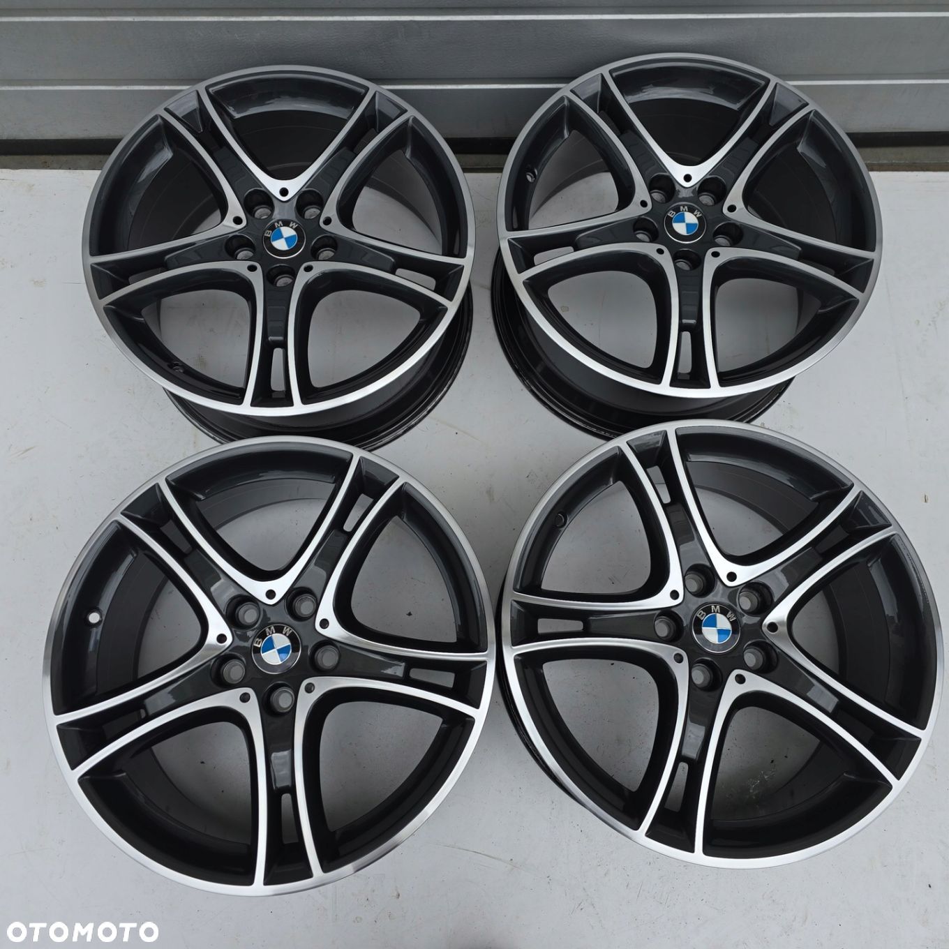 BMW F45 F46 F40 F44 5x112 18 IS57 ET57 JAK NOWE 4X - 1